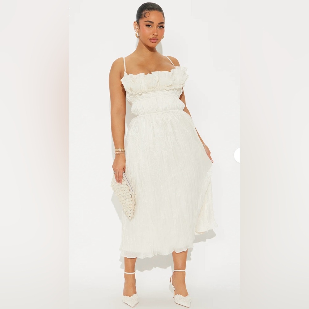 Fashion Nova Strapless Cream Maxi Dress